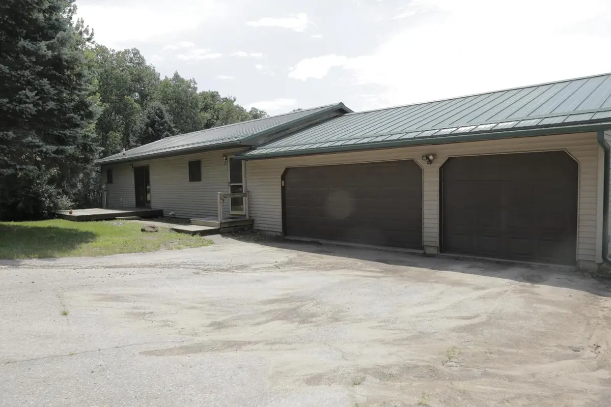 6856 Hamlet AVENUE, Sparta, WI 54656 - #1