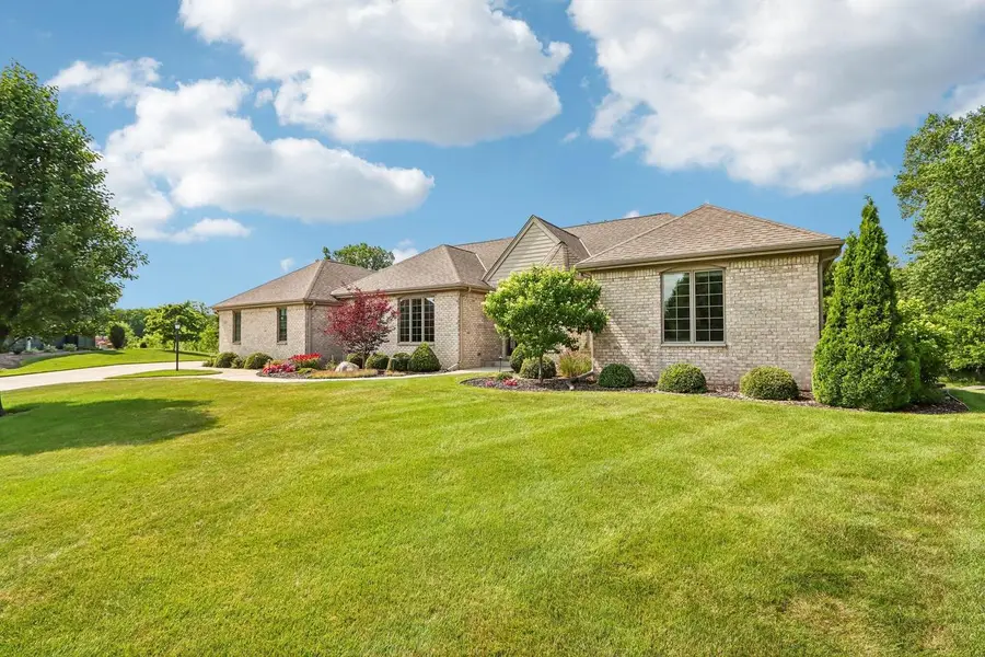 6735 Blue River WAY, Racine, WI 53402 - #2