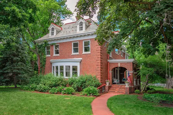 8000 Warren AVENUE, Wauwatosa, WI 53213