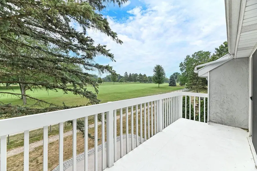 7436 W Tuckaway Creek DRIVE, Franklin, WI 53132 - #3
