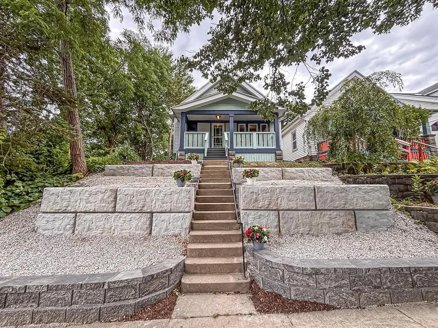 1743 E Bennett AVENUE, Milwaukee, WI 53207 - #2