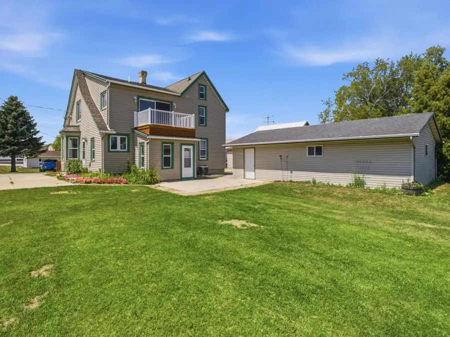 111 S 3rd AVENUE, Saint Nazianz, WI 54232 - #2