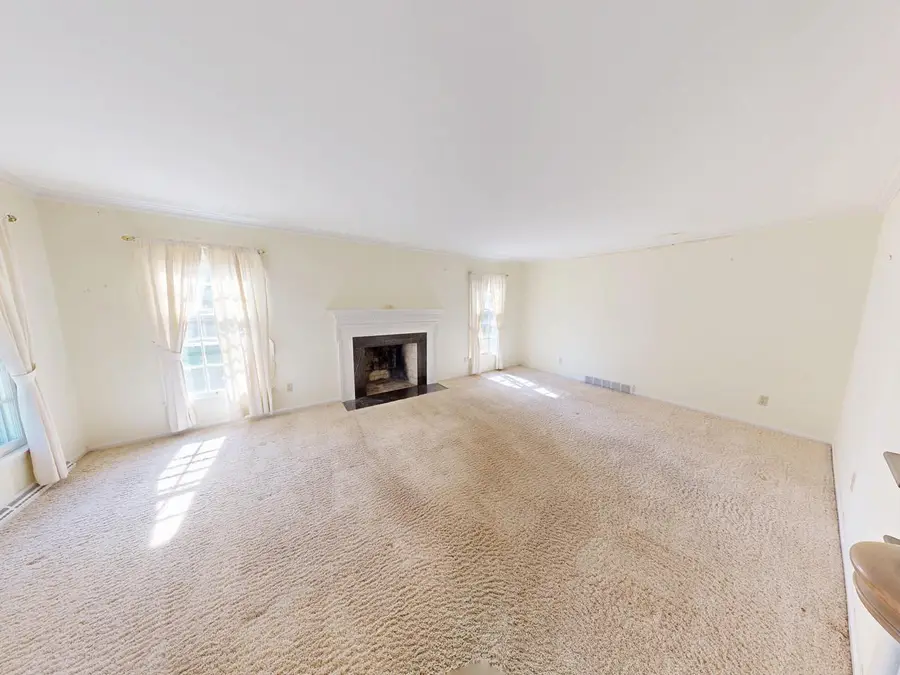 18075 Whippletree COURT, Brookfield, WI 53045 - #3