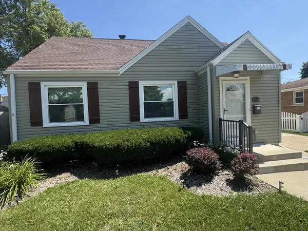 7549 31st AVENUE, Kenosha, WI 53142