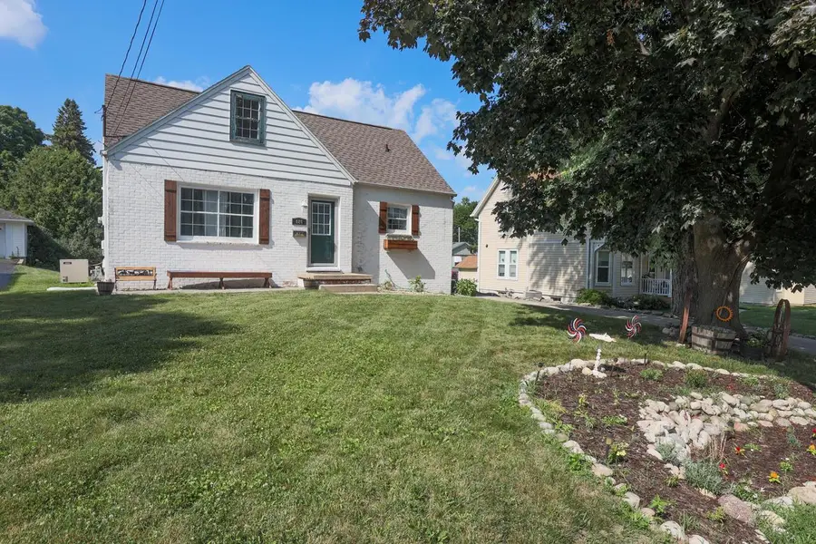 626 Union STREET, Hartford, WI 53027 - #2