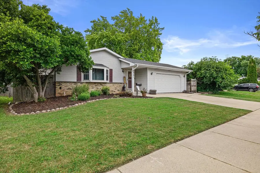 7913 48th AVENUE, Kenosha, WI 53142 - #2