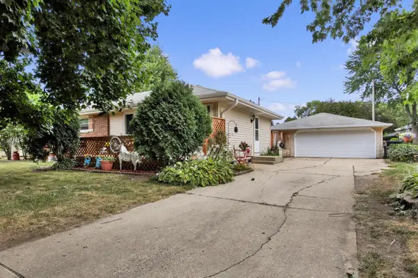 8134 N 66th STREET, Brown Deer, WI 53223