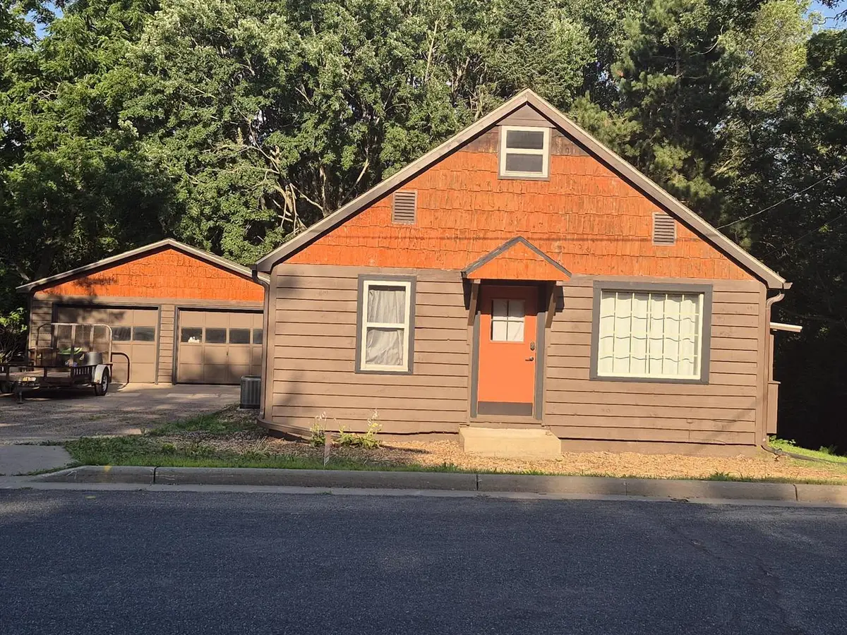 1915 Abbe Hill DRIVE, Eau Claire, WI 54703 - #1
