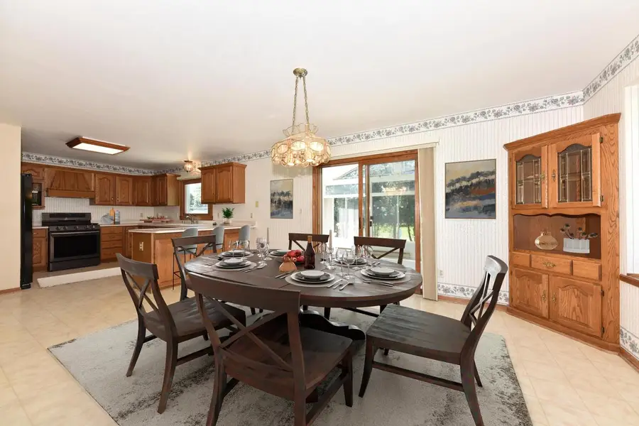 W236N7179 Meadow LANE, Sussex, WI 53089 - #3