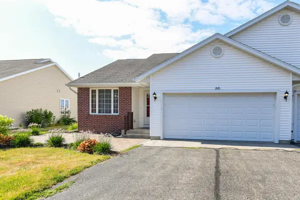215 Westward DRIVE, Elkhorn, WI 53121