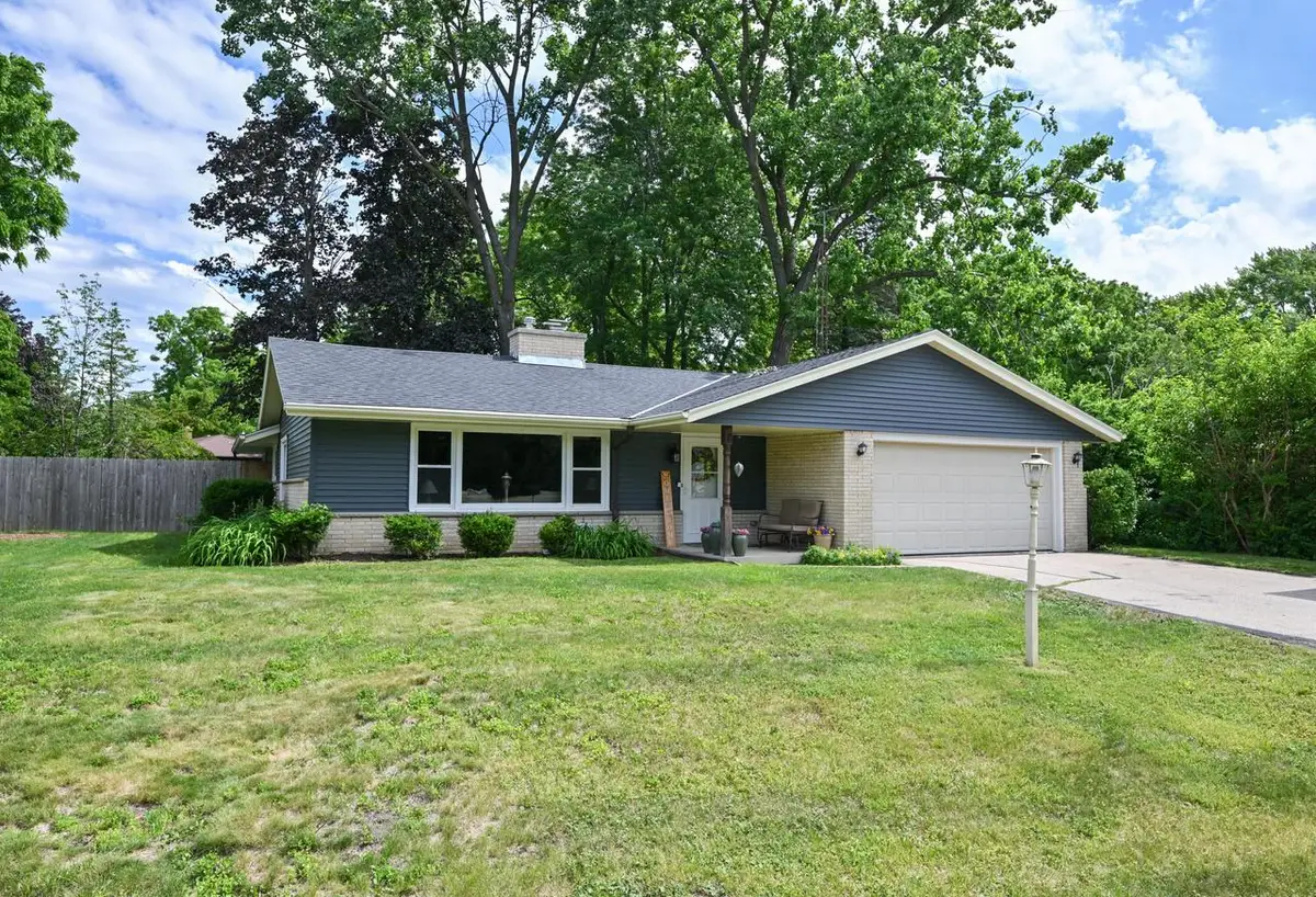 4520 Garden DRIVE, Mount Pleasant, WI 53403 - #1