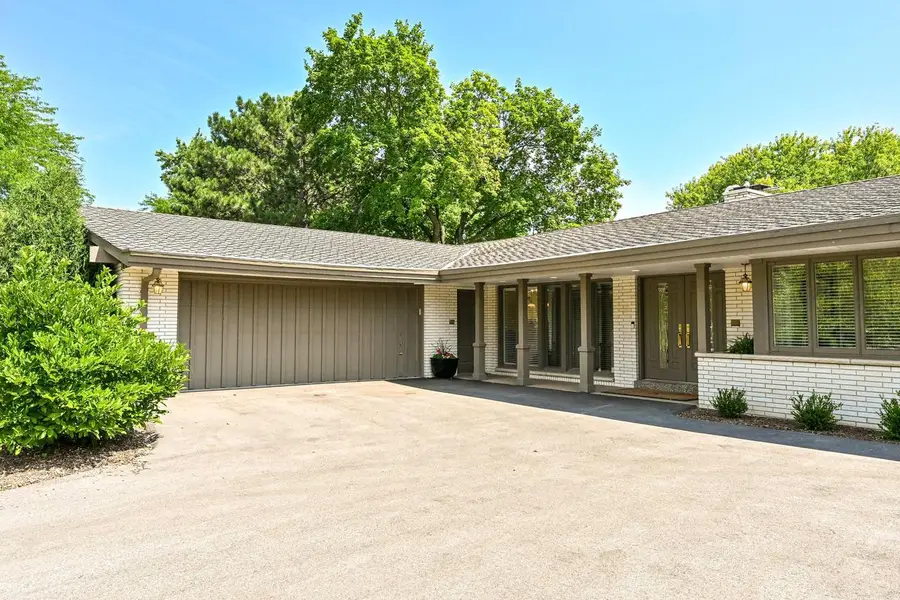 10708 N Fairway CIRCLE, Mequon, WI 53092 - #2