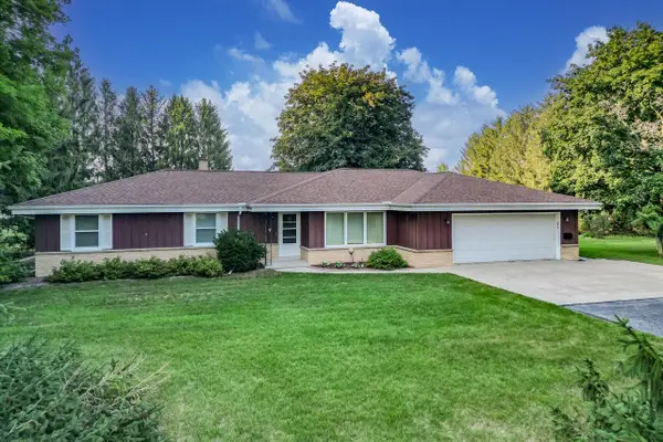 1630 Wallace Lake ROAD, West Bend, WI 53090