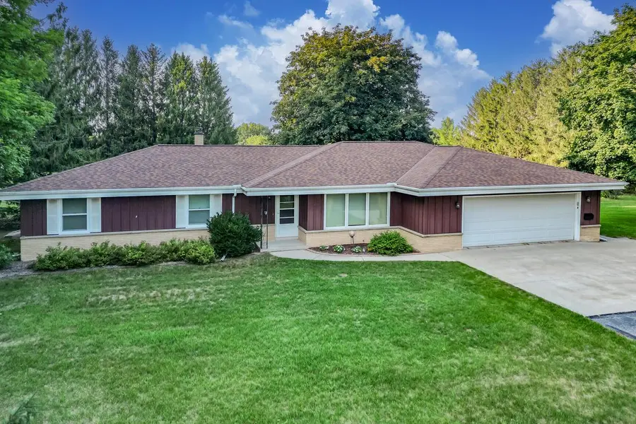1630 Wallace Lake ROAD, West Bend, WI 53090 - #2