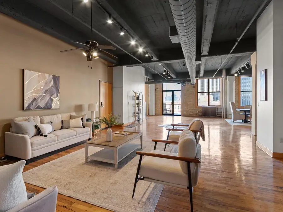 730 N Plankinton AVENUE #8C, Milwaukee, WI 53203 - #3