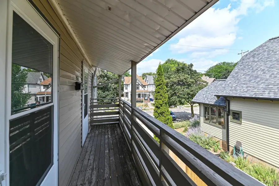 2520 N Murray AVENUE #2522, Milwaukee, WI 53211 - #2