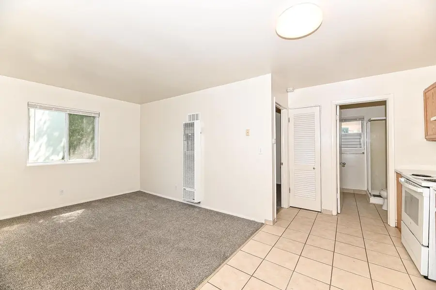 2520 N Murray AVENUE #2522, Milwaukee, WI 53211 - #3