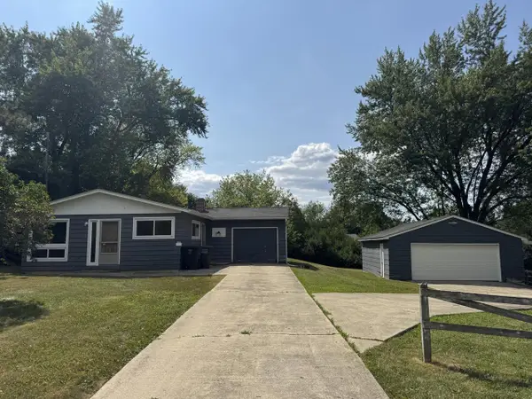 12142 219th AVENUE, Bristol, WI 53104