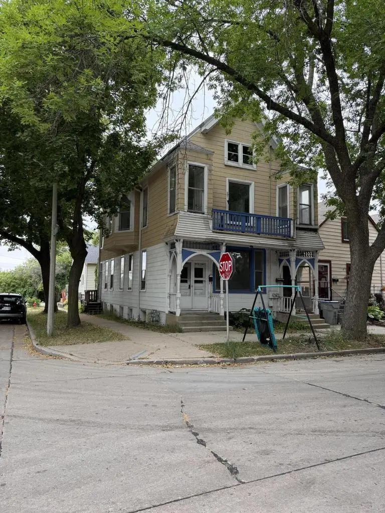 2477 S Burrell STREET #2479, Milwaukee, WI 53207 - #2