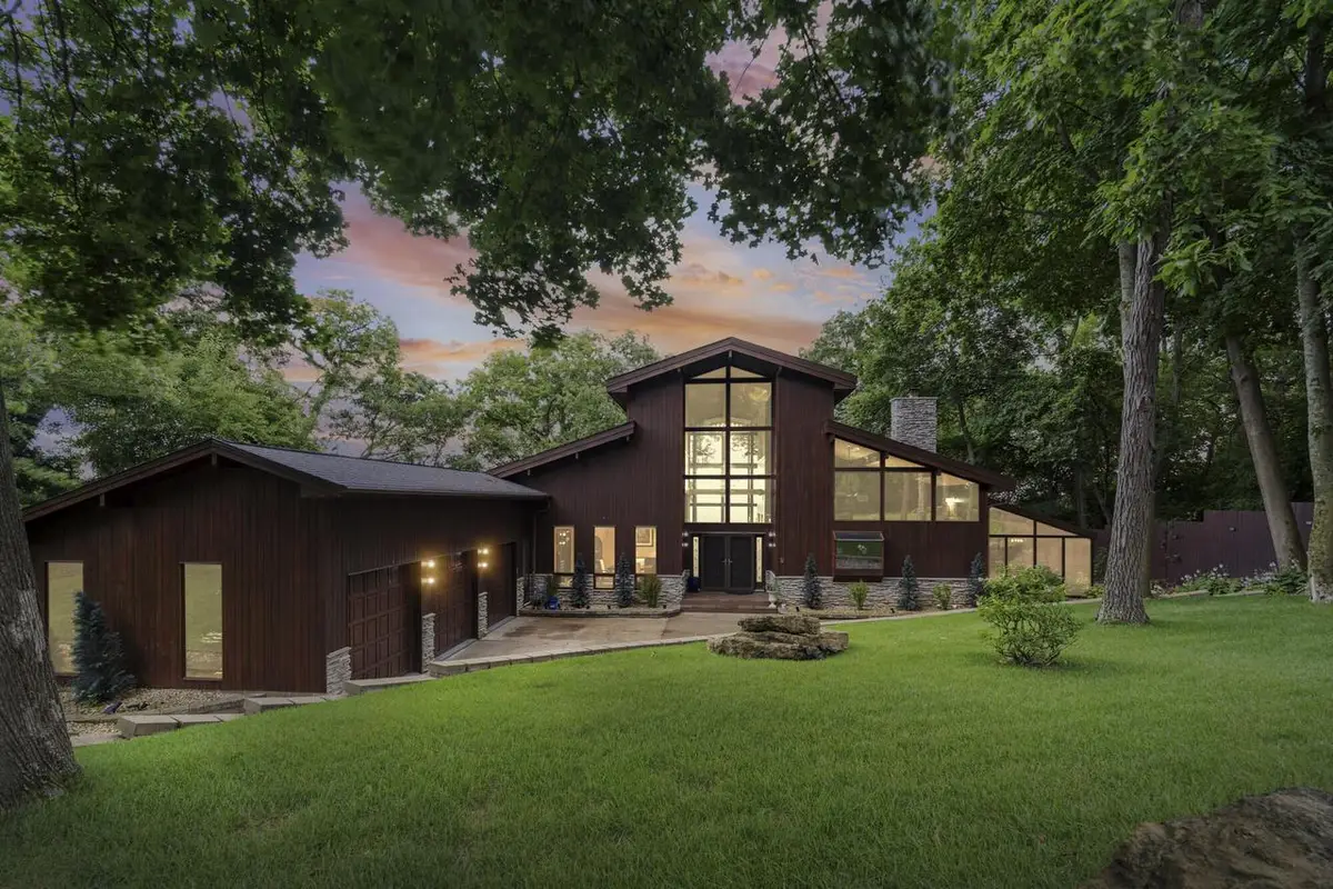 1555 Crescent Hills DRIVE, La Crescent, MN 55947 - #1