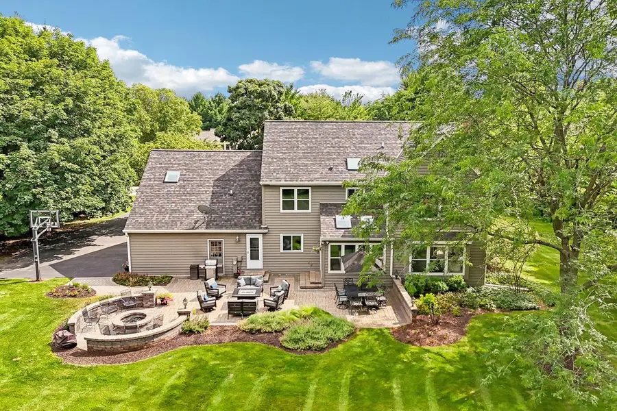 237 Hickory DRIVE, Delafield, WI 53018 - #3