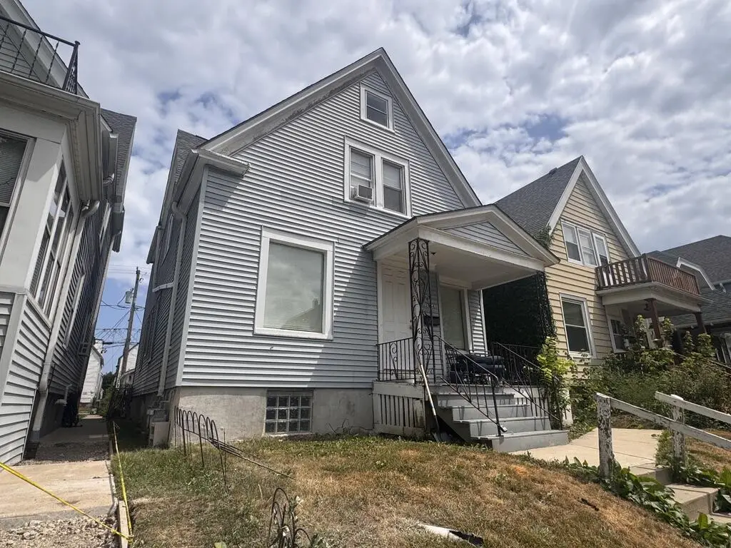 2944 N Pierce STREET, Milwaukee, WI 53212 - #1