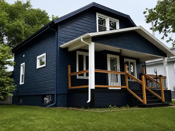 1313 S 13th STREET, Manitowoc, WI 54220