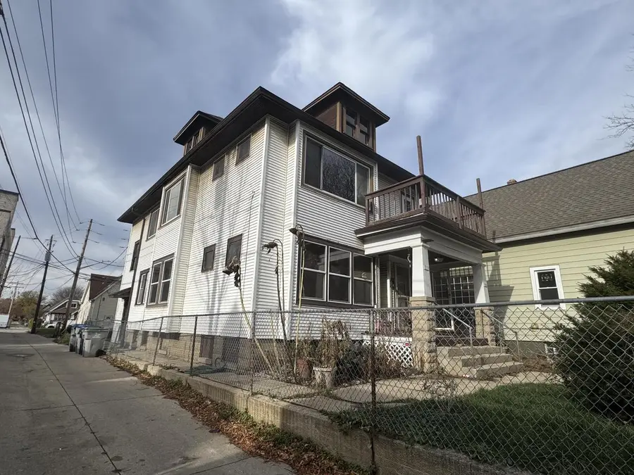 3119 N Booth STREET #3121, Milwaukee, WI 53212 - #2