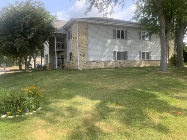 26532 Lilac LANE #8, Waterford, WI 53185