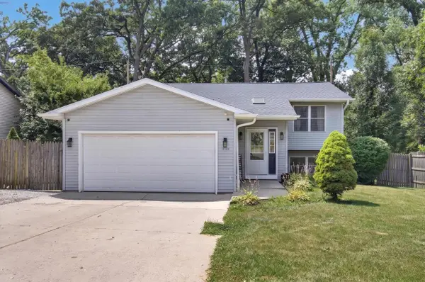 11124 268th AVENUE, Trevor, WI 53179