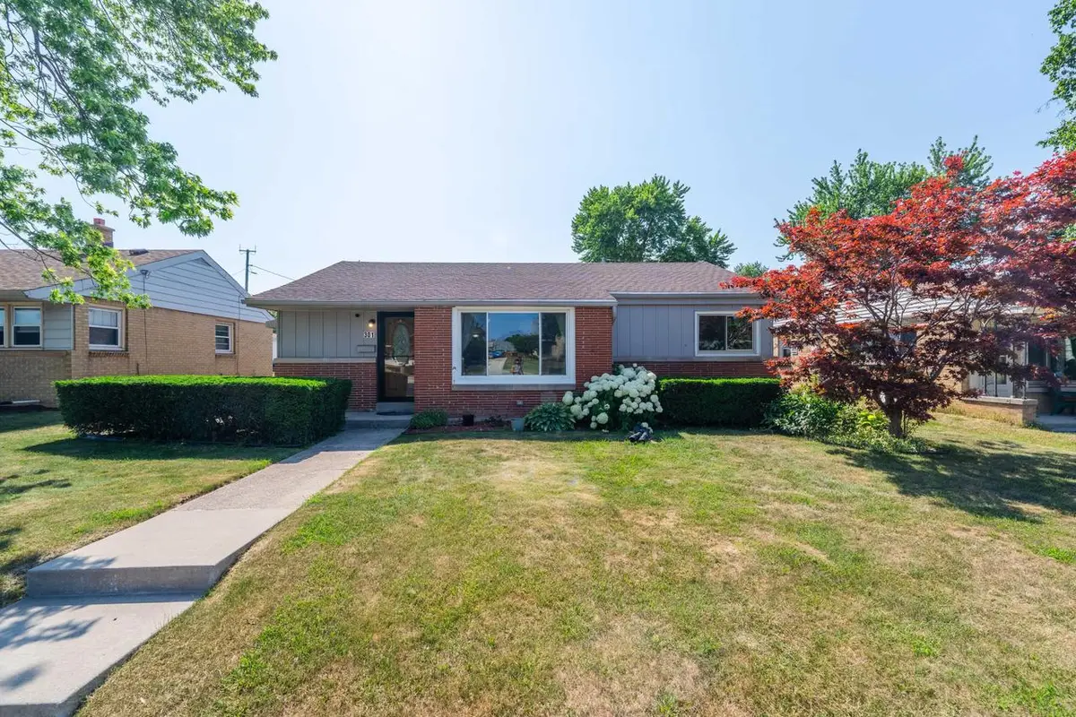 301 S 92nd STREET, Milwaukee, WI 53214 - #1
