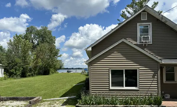 25324 S Wind Lake ROAD, Waterford, WI 53185