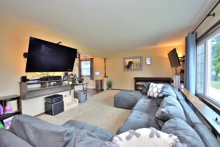 4271 S 89th STREET, Greenfield, WI 53228 - #3