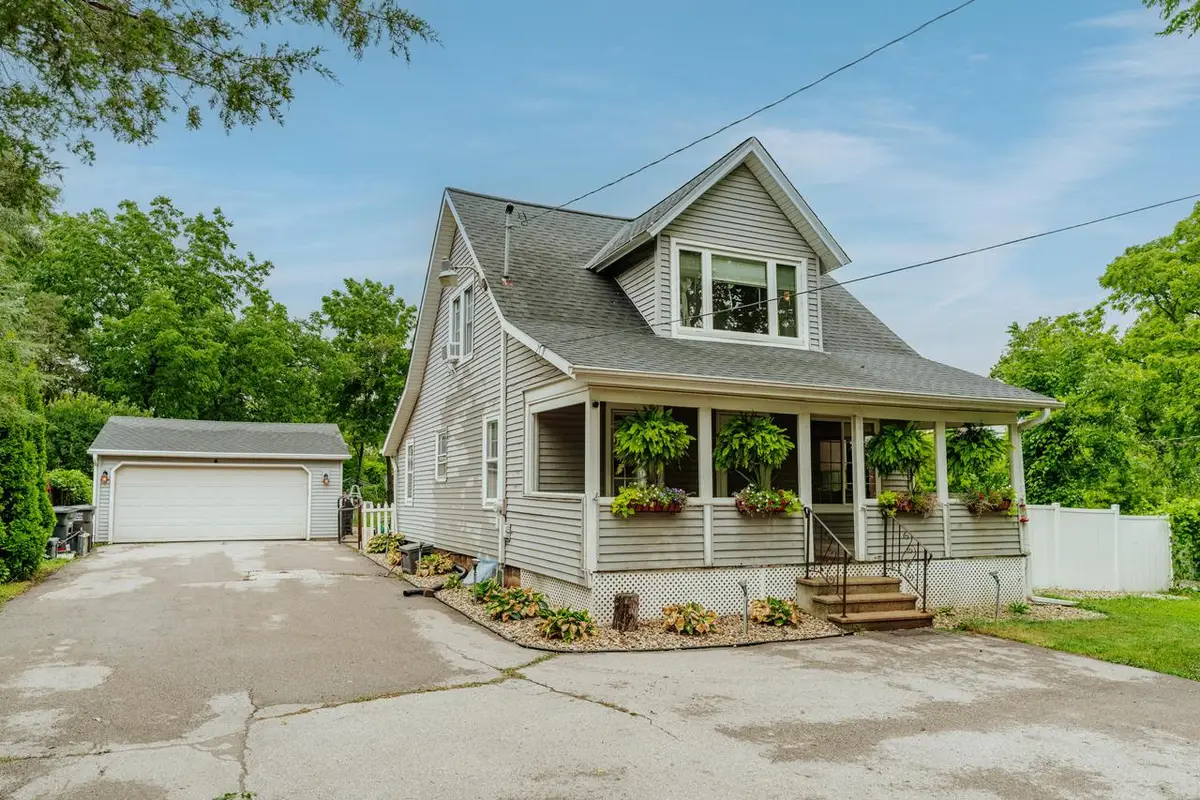 26114 W Loomis ROAD, Waterford, WI 53185 - #1