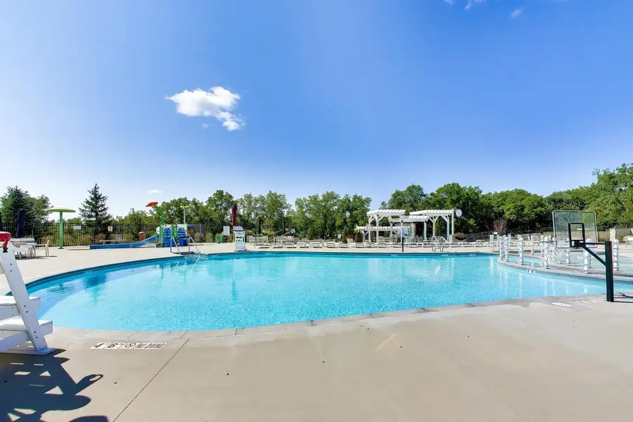 703 Greenview CIRCLE #37, Lake Geneva, WI 53147 - #3