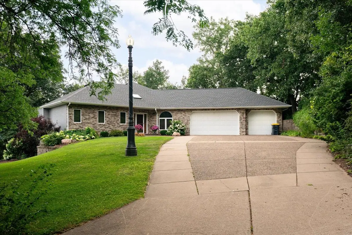 508 Curt ROAD, Holmen, WI 54636 - #1