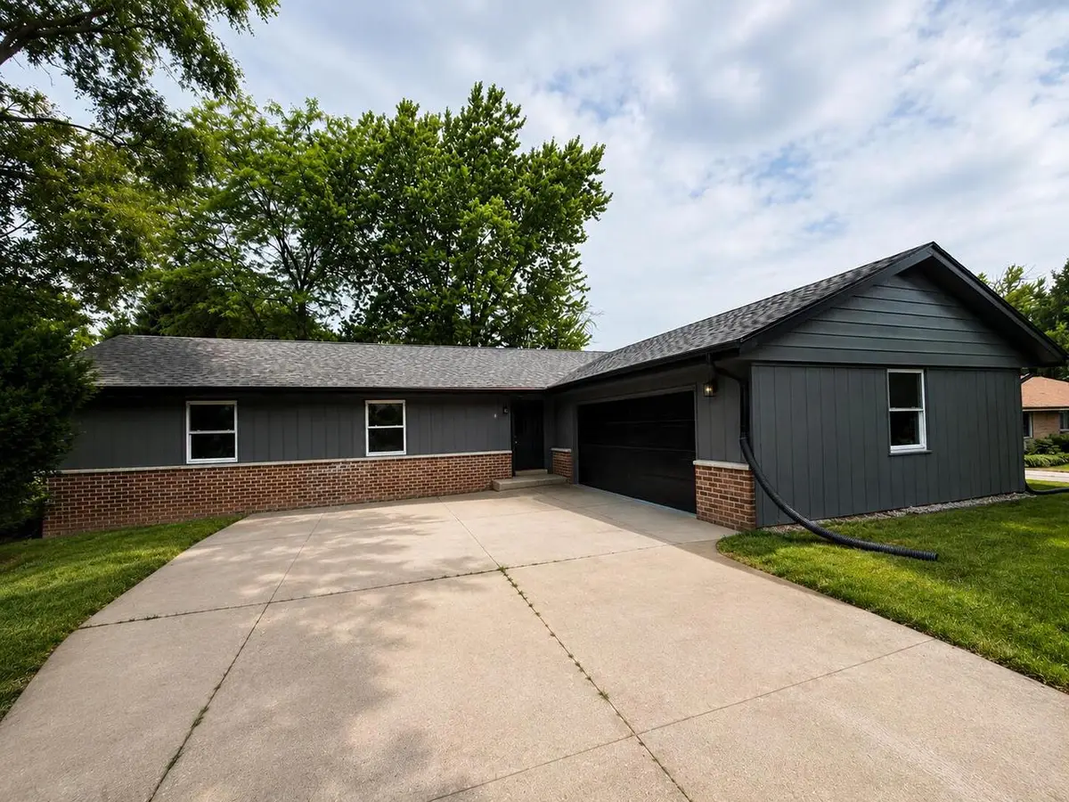 7245 S 35th STREET, Franklin, WI 53132 - #1
