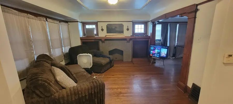 3859 N 24th PLACE #3861, Milwaukee, WI 53206 - #2