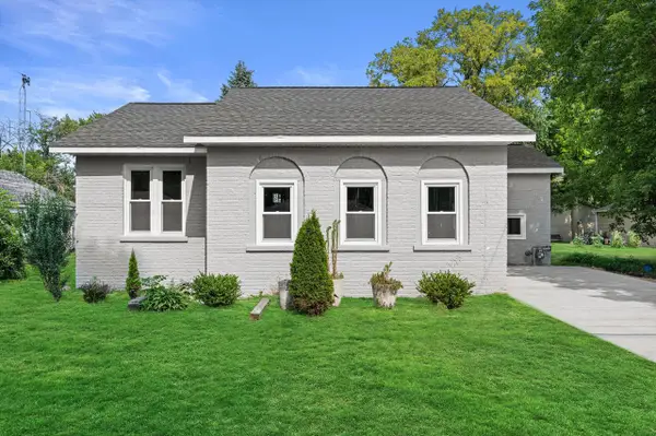 9013 26th AVENUE, Kenosha, WI 53143