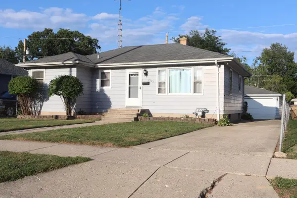 7925 45th AVENUE, Kenosha, WI 53142