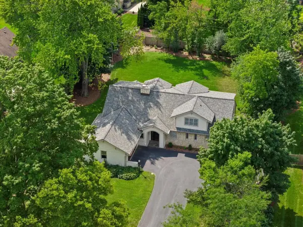 7857 N Lake DRIVE, Fox Point, WI 53217