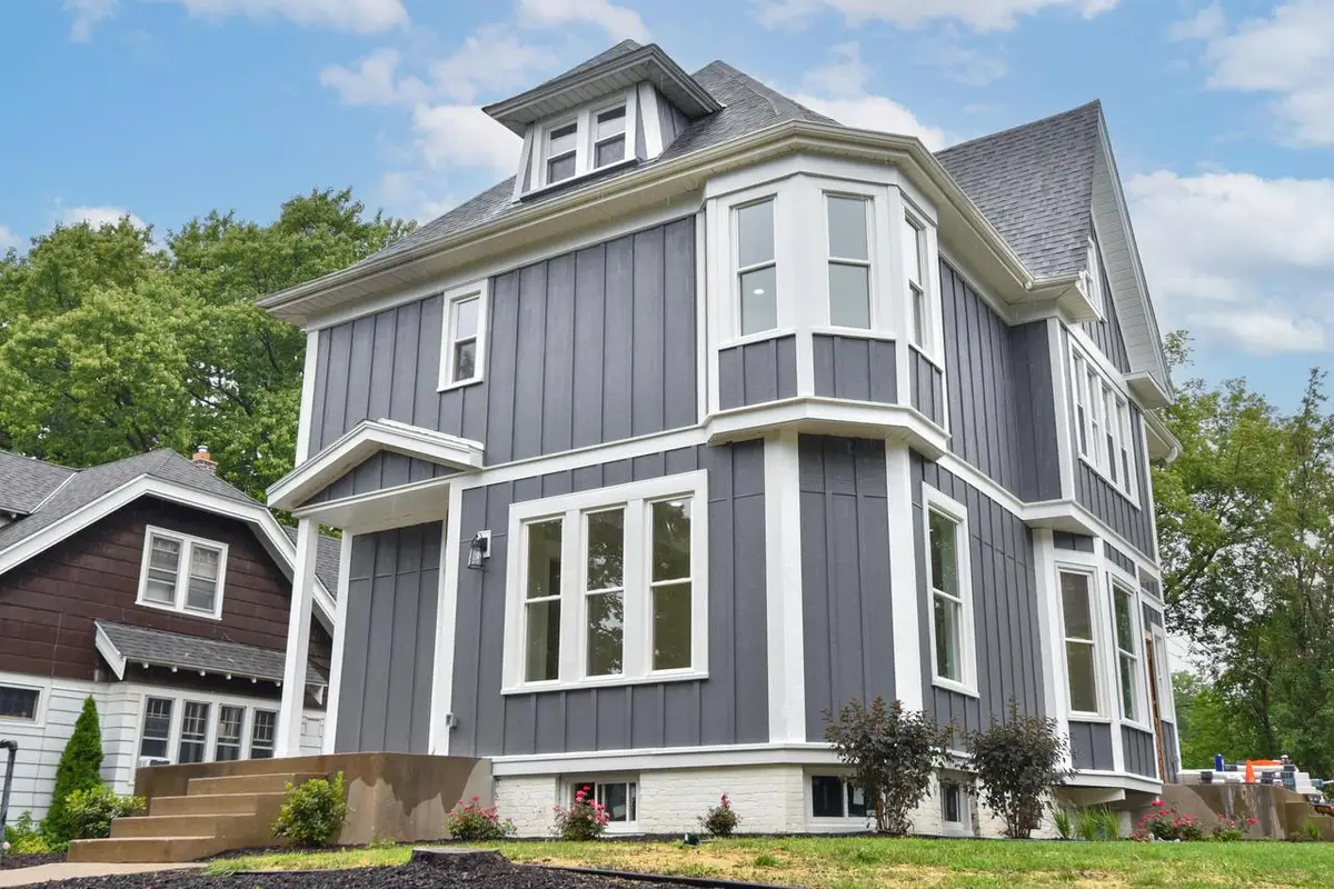 5804 W Michigan STREET, Wauwatosa, WI 53213 - #1