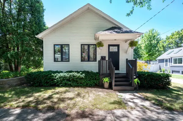 2519 S Superior STREET, Milwaukee, WI 53207