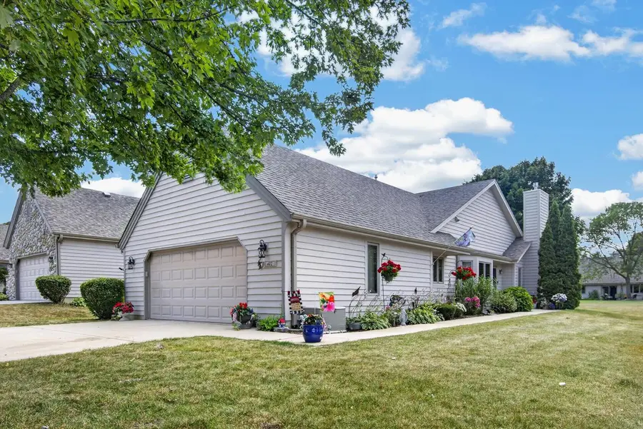 402 Greenvalley DRIVE, Mount Pleasant, WI 53406 - #2