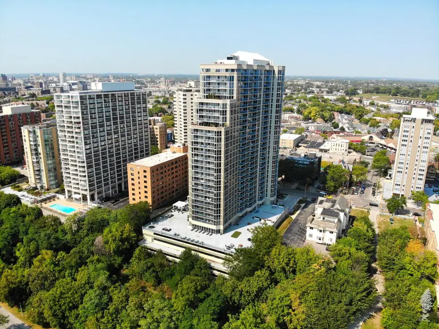 1660 N Prospect AVENUE #411, Milwaukee, WI 53202 - #3