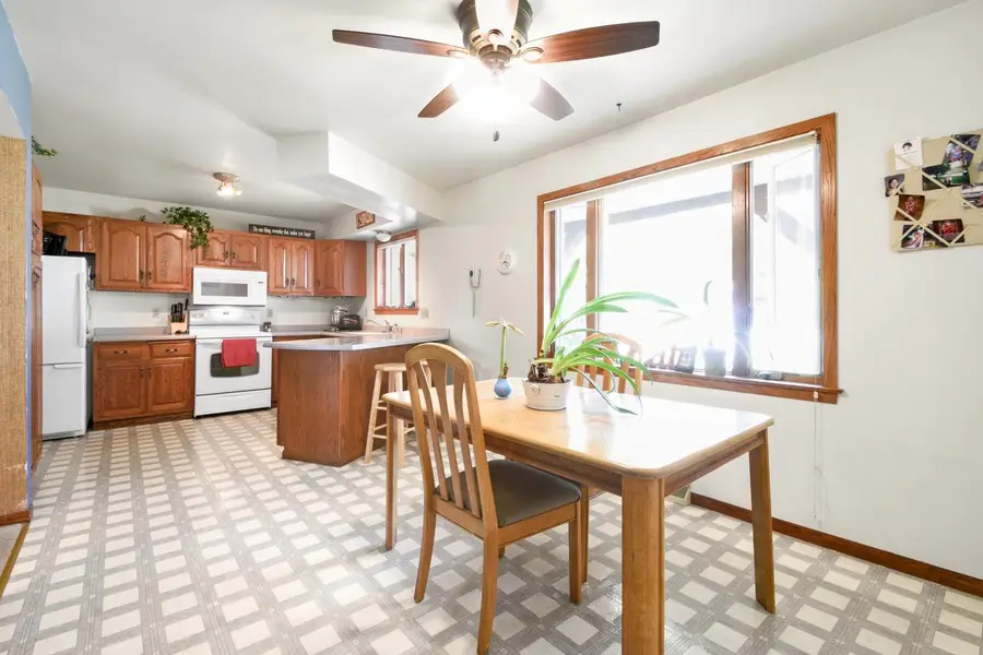 982 W Acorn DRIVE, Lomira, WI 53048 - #2