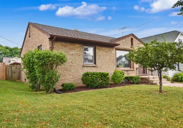 1726 Grams COURT, Sheboygan, WI 53081