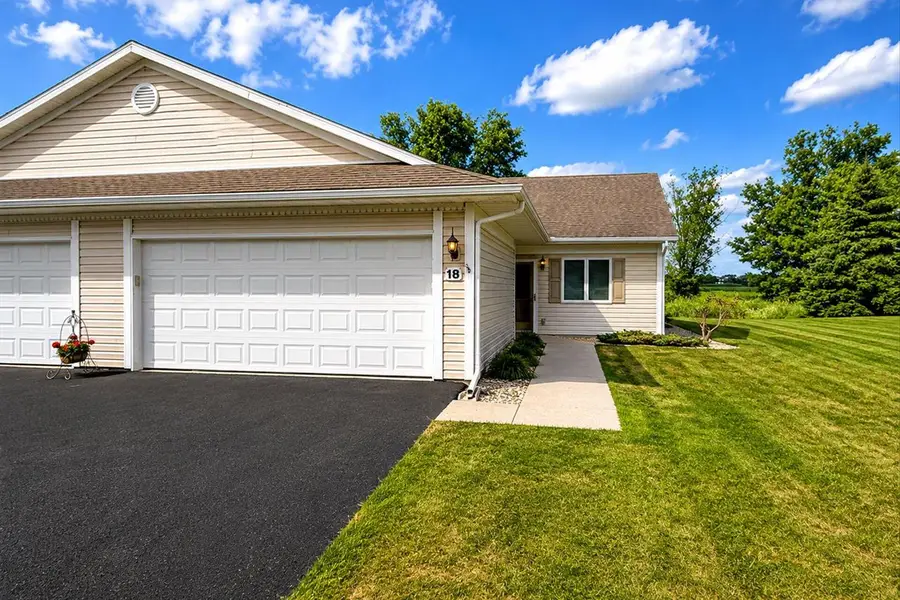 400 S Rice STREET #18, Whitewater, WI 53190 - #2