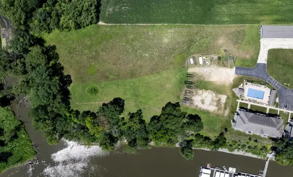 603 SANDY POINT ROAD, ALLAMAKEE, IA 52146