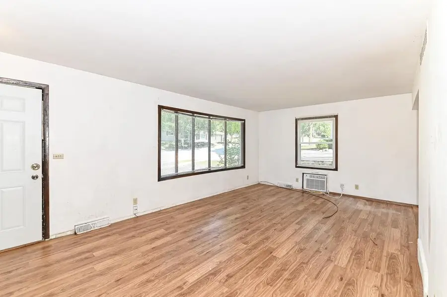 1567 Dover DRIVE, Waukesha, WI 53186 - #3